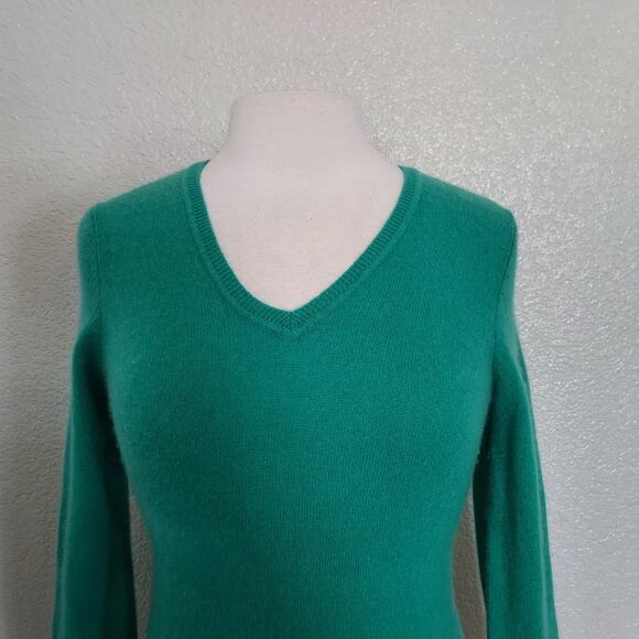 Charter Club Cashmere Emerald Green Sweater Size S - Picture 2 of 11